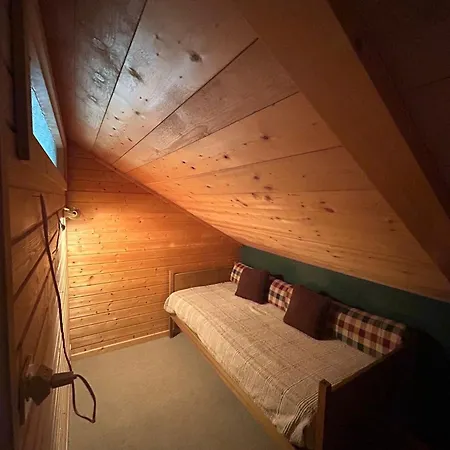 Tschoueilles 005 Mountain & Quiet 10 Pers