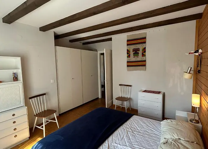 Tschoueilles 005 Mountain & Quiet 10 Pers