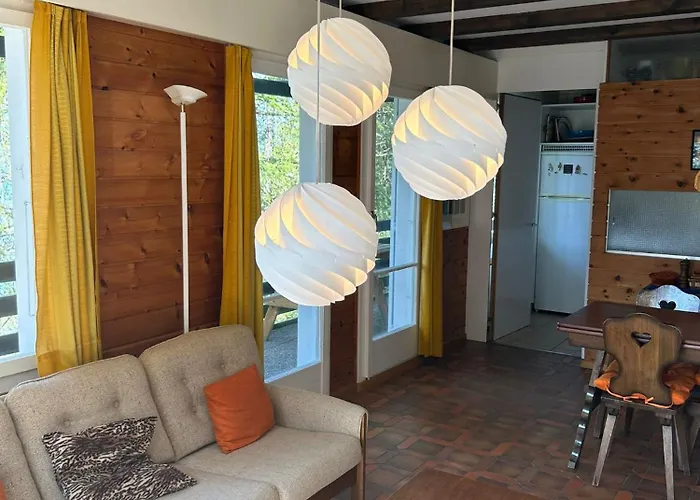 Tschoueilles 005 Mountain & Quiet 10 Pers בקתה *