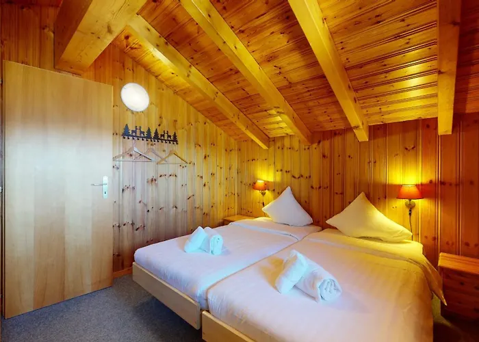 Tschoueilles 005 Mountain & Quiet 10 Pers