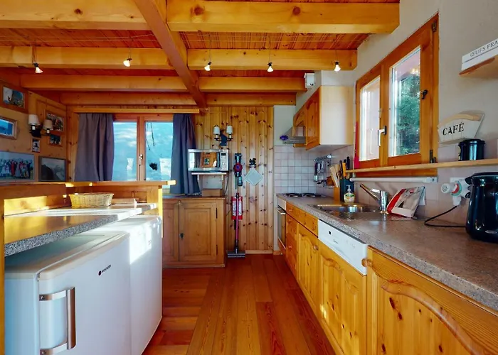 Tschoueilles 005 Mountain & Quiet 10 Pers ויסונה